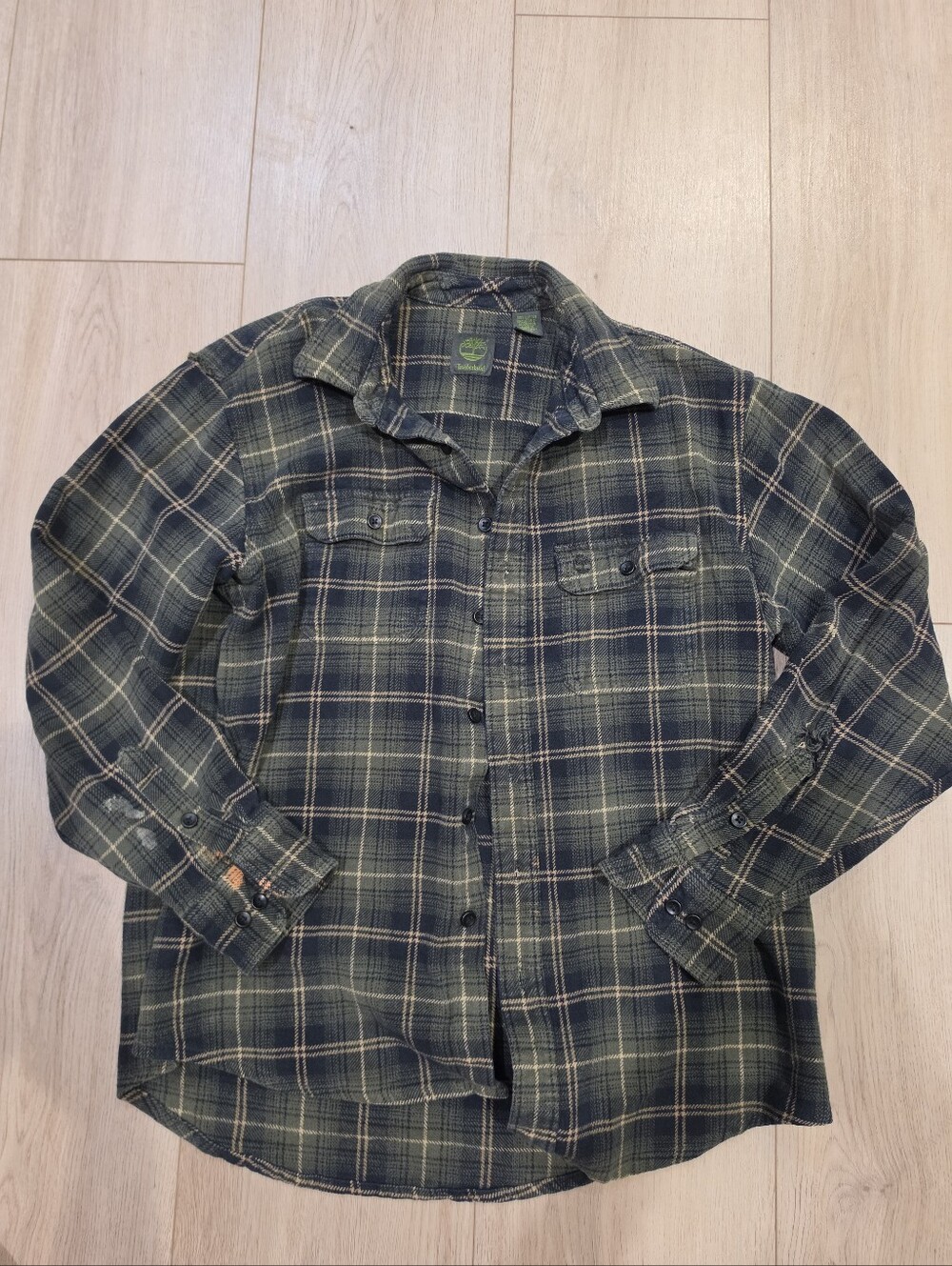 Timberland Men’s Plaid Flannel Shirt Green Black Distressed Rugged L